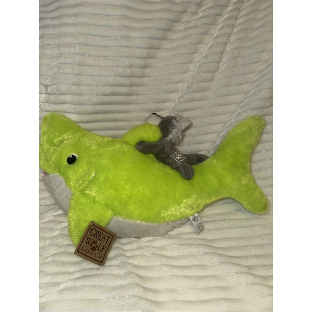 The Petting Zoo Shark Plush W Great Wolf Lodge On Back 16" Stuffed Lime Green
